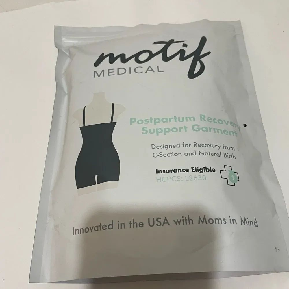 Motif Postpartum recovery support garment (NEW Never Used Size S) Nude